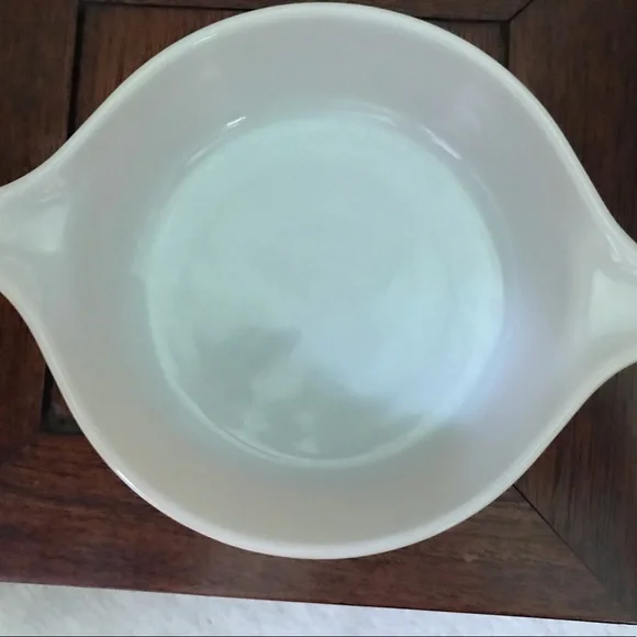 Vintage Pyrex Butterfly Gold 471-B 500ml. Without lid - Picture 3 of 8